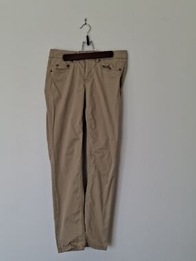 Classic Straight Fit Chino Pants - Khaki